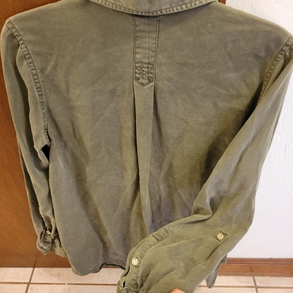Olive button down shirt - Picture 3 of 3